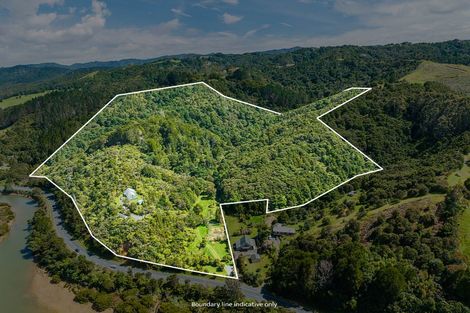 Photo of property in 1289 Ngunguru Road, Kiripaka, Whangarei, 0173