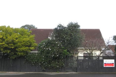 Photo of property in 700 Saint Aubyn Street West, Saint Leonards, Hastings, 4120