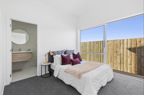 Photo of property in 16 One Haruru Street, Cambridge, 3493