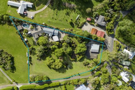 Photo of property in 97 Shaw Road, Oratia, Auckland, 0604