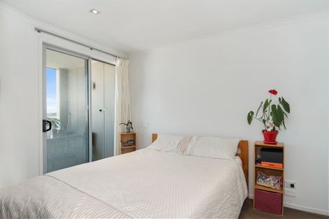 Photo of property in Algarve Apartments, 314/332 Maunganui Road, Mount Maunganui, 3116