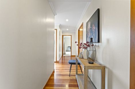 Photo of property in 8 Juliana Place, Awapuni, Palmerston North, 4412