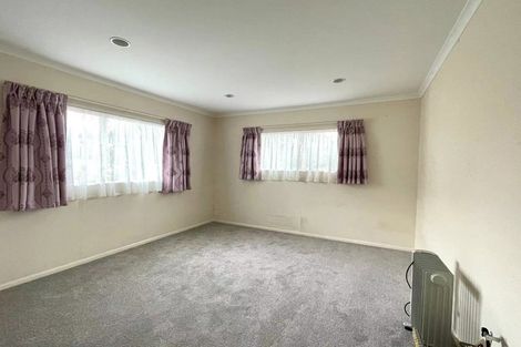 Photo of property in 28a Westerham Drive, Dannemora, Auckland, 2016