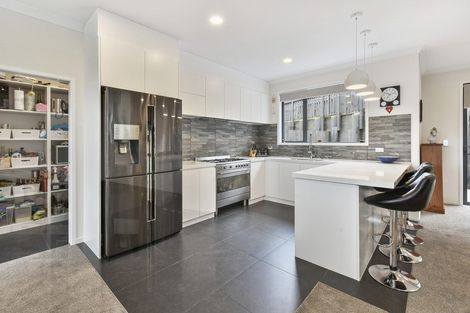 Photo of property in 132a Valley Road, Pukekohe, 2120