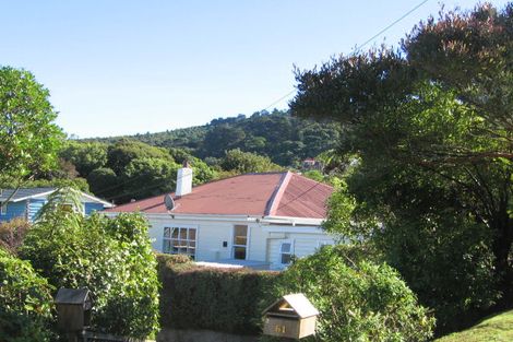 Photo of property in 63 Delhi Crescent, Khandallah, Wellington, 6035