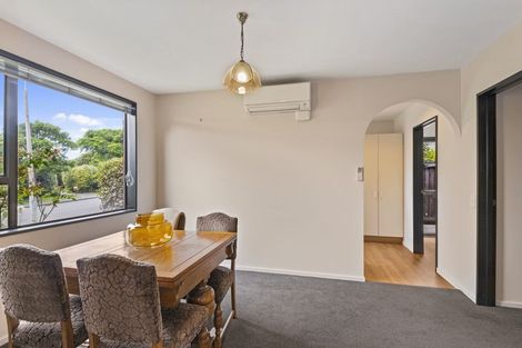 Photo of property in 9a Creese Place, Redwood, Christchurch, 8051