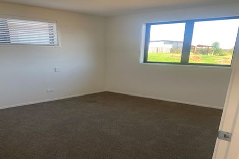 Photo of property in 48 Marram Place, Mangawhai Heads, Mangawhai, 0505