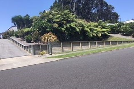 Photo of property in 84 Karamea Street, Whalers Gate, New Plymouth, 4310