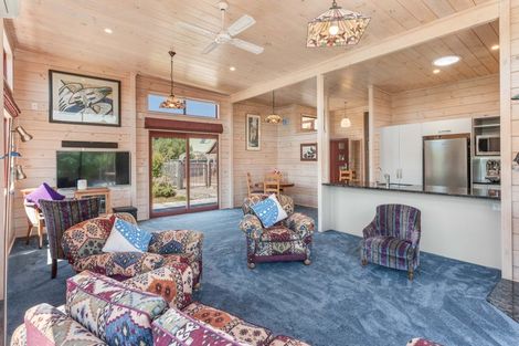 Photo of property in 4a Daniel Street, Martinborough, 5711