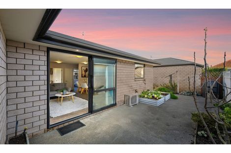 Photo of property in 3/191 Gayhurst Road, Dallington, Christchurch, 8061