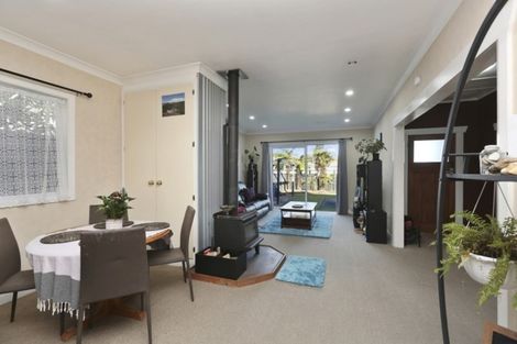 Photo of property in 1/46 Blake Street, Waitara, 4320