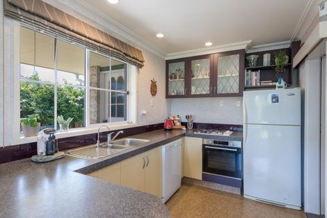 Photo of property in 3 Balmoral Place, Stoke, Nelson, 7011