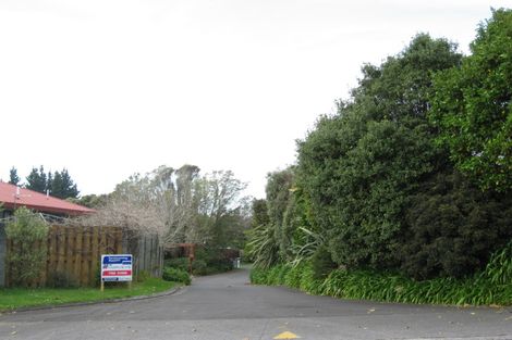Photo of property in 40g Karina Road, Merrilands, New Plymouth, 4312