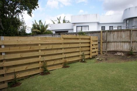 Photo of property in 2/3 Stanley Avenue, Milford, Auckland, 0620