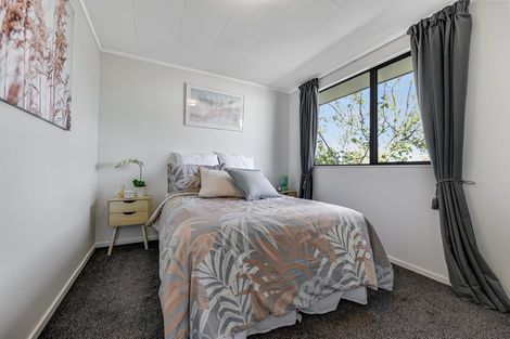 Photo of property in 9a Maynard Place, Temple View, Hamilton, 3218