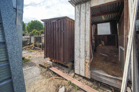 Photo of property in 22 Hampden Street, Murchison, 7007