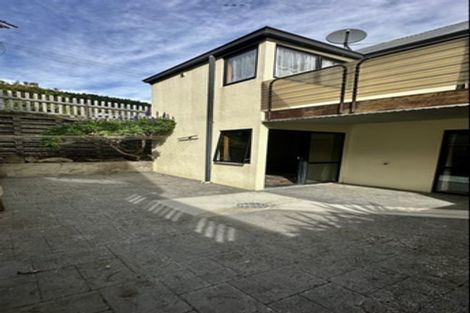 Photo of property in 63 Oxford Street, Lyttelton, 8082