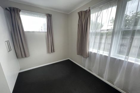 Photo of property in 496 Don Buck Road, Massey, Auckland, 0614