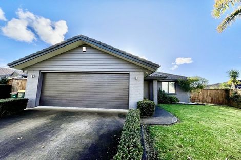 Photo of property in 3 Silkwood Crescent, Karaka, Papakura, 2113