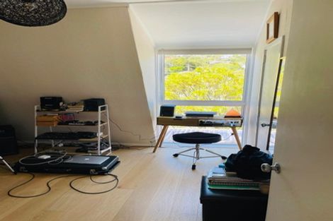 Photo of property in 34a Ranelagh Street, Karori, Wellington, 6012