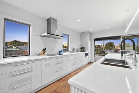 Photo of property in 1 Alamar Crescent, Mangawhai Heads, Mangawhai, 0505