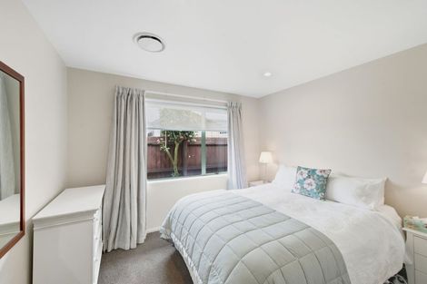 Photo of property in 39 Mappleton Avenue, Burnside, Christchurch, 8053