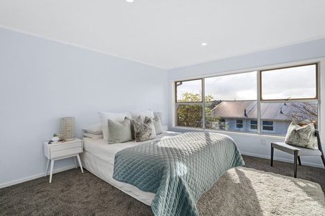 Photo of property in 2/38 Mountbatten Avenue, Hillcrest, Auckland, 0627