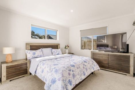 Photo of property in 143 Te Okuroa Drive, Papamoa, 3118