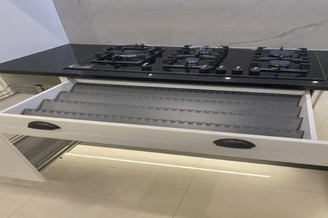 Photo of property in 29 Padnell Crescent, Paparangi, Wellington, 6037