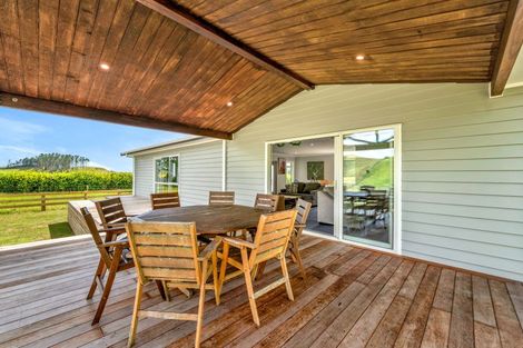 Photo of property in 120 Kaimata Road, Kaimata, Inglewood, 4390