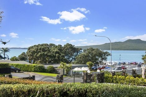 Photo of property in 5c The Promenade, Takapuna, Auckland, 0622