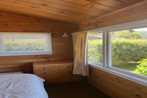 Photo of property in 12 Nisbet Terrace, Kinloch, Taupo, 3377