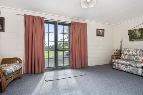 Photo of property in 207 Hutchinson Road, Richmond Downs, Walton, 3475