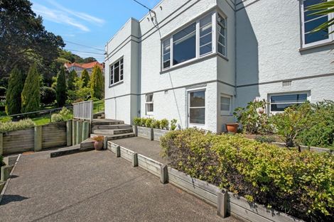 Photo of property in 49 Cavendish Square, Strathmore Park, Wellington, 6022