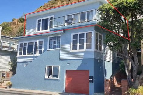 Photo of property in 146a The Esplanade, Houghton Bay, Wellington, 6023
