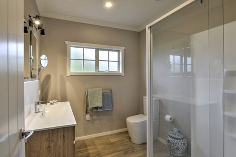 Photo of property in 112b Kent Street, Carterton, 5713