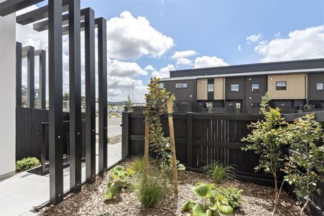Photo of property in 3 Auster Lane, Hobsonville, Auckland, 0616