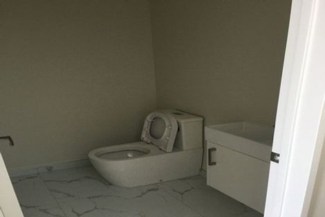 Photo of property in 10 Hapukupuku Avenue, Beachlands, Auckland, 2018