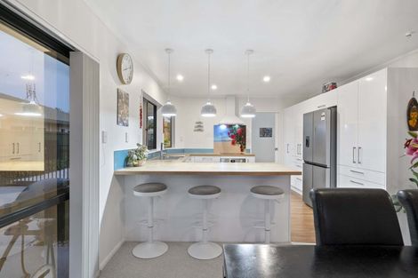 Photo of property in 116 Evans Road, Papamoa Beach, Papamoa, 3118