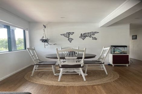 Photo of property in 5 Upper Cross Street, Raglan, 3225