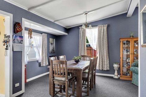 Photo of property in 13 Maire Street, Inglewood, 4330