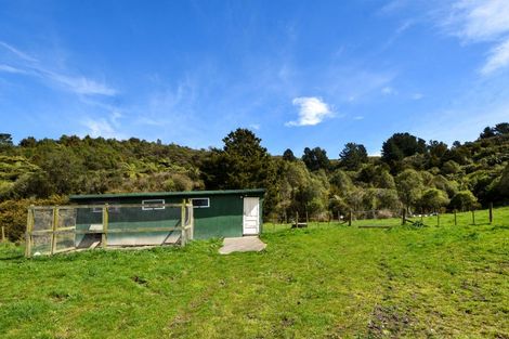 Photo of property in 71 Hoeke Road, Carrington, Carterton, 5791