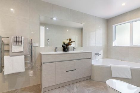 Photo of property in 16a Mays Road, Onehunga, Auckland, 1061