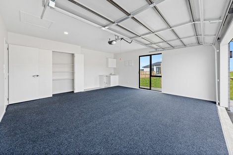 Photo of property in 12 Lippiatt Crescent, Pokeno, 2402