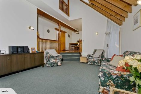 Photo of property in 99 Eversleigh Road, Belmont, Auckland, 0622