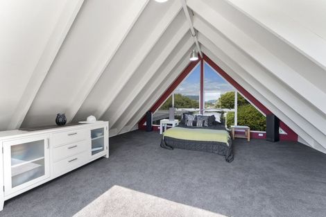 Photo of property in 37 Callender Terrace, Paraparaumu Beach, Paraparaumu, 5032