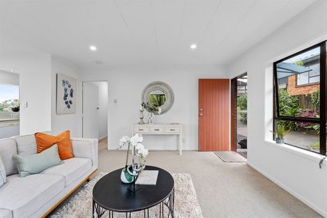 Photo of property in 2/75a Coronation Road, Hillcrest, Auckland, 0627