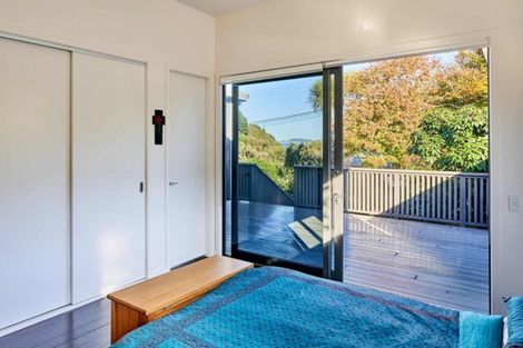 Photo of property in 3 Kaitawa Road, York Bay, Lower Hutt, 5013