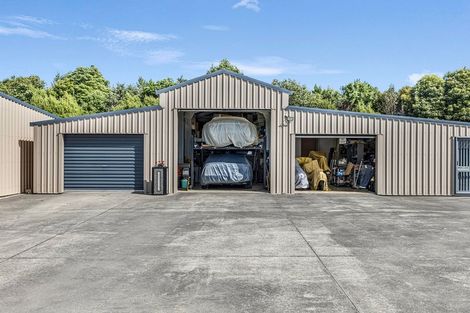 Photo of property in 98 Pitt Road, Hillsborough, New Plymouth, 4372