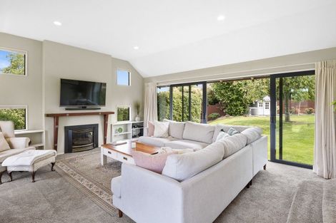 Photo of property in 5 Hoylake Street, Outram, 9019